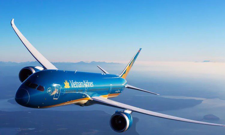may-uon-toc-co-duoc-mang-len-may-bay-vietnam-airlines